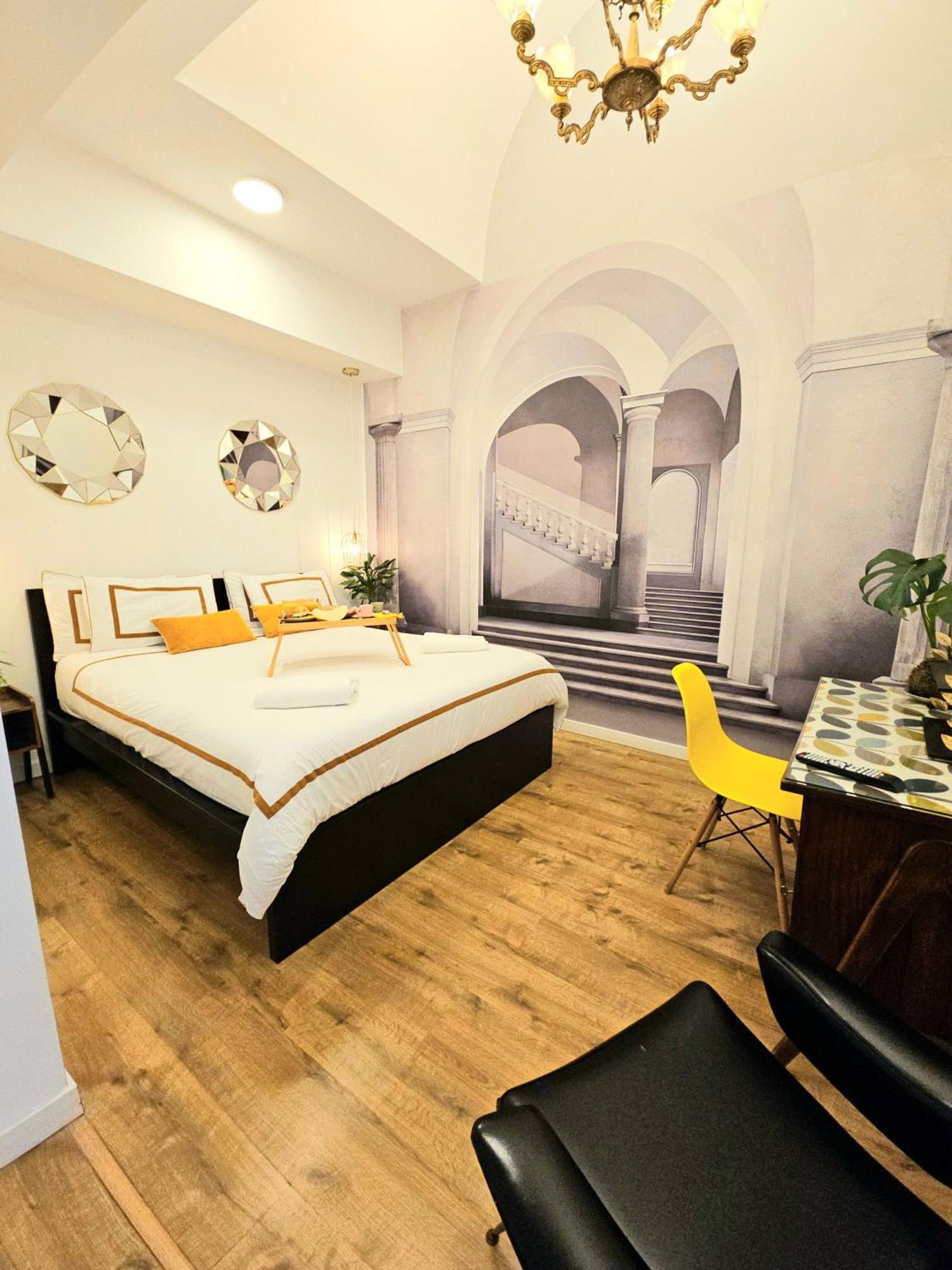Daily - Lungomare 2* Naples